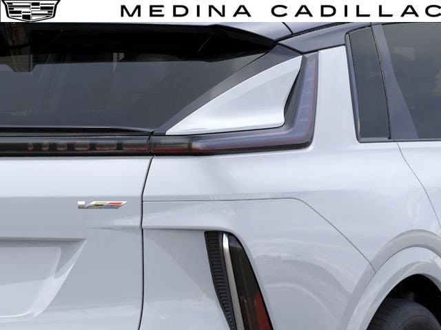 New 2026 Cadillac Lyriq V w/ Exterior Carbon Fiber Package AWD/4WD image 11