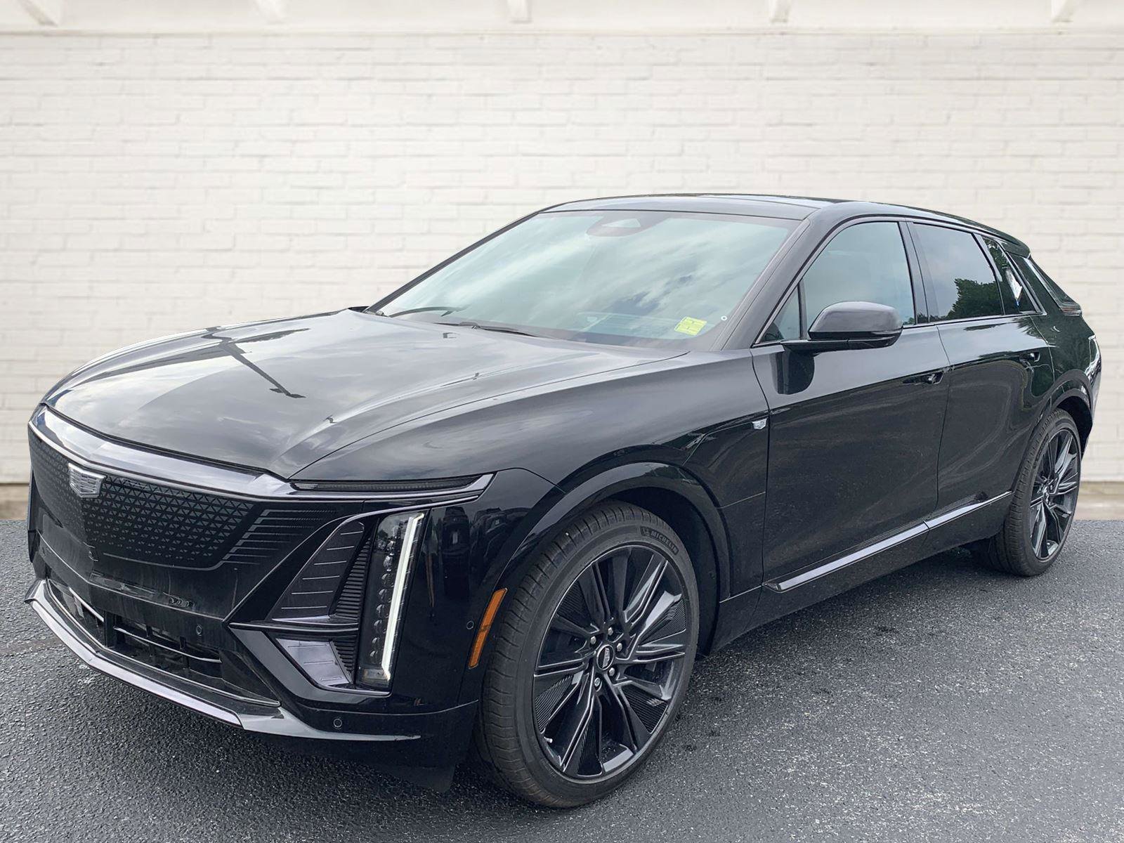 New 2024 Cadillac Lyriq Sport w/ LPO, Floor Liner Package image 3