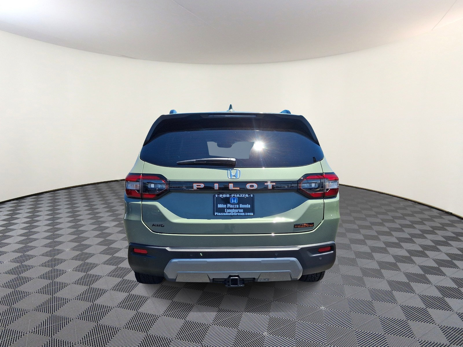 Used 2026 Honda Pilot TrailSport image 6