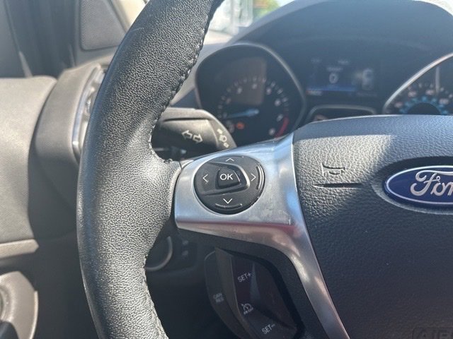 Used 2016 Ford Escape Titanium image 13