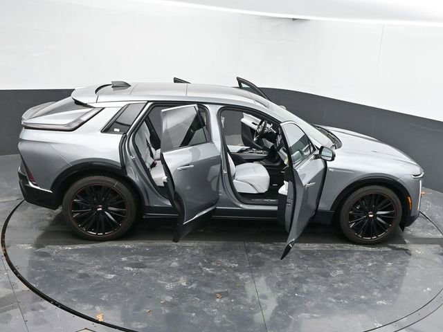New 2025 Cadillac Lyriq Luxury image 62