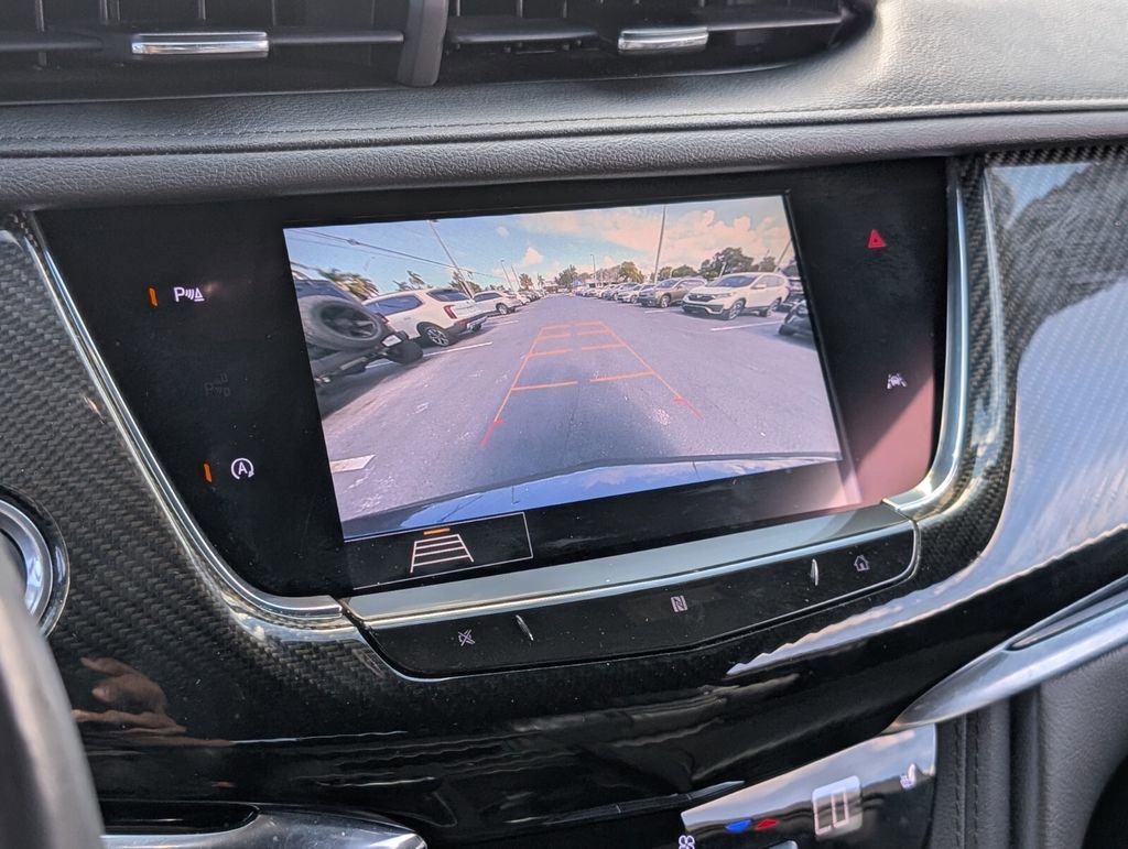 Used 2020 Cadillac XT6 Sport image 26