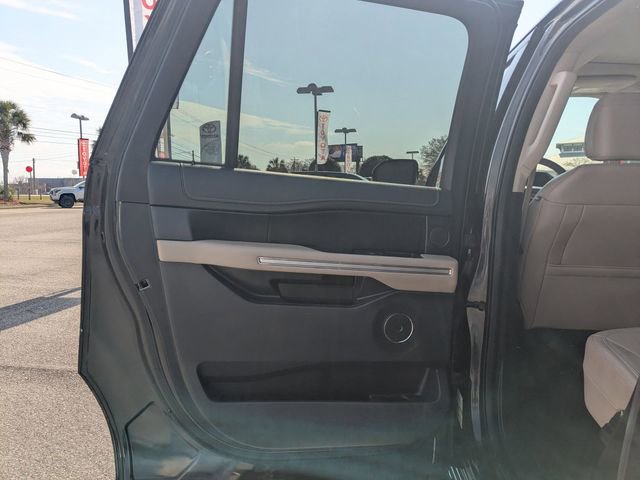 Used 2024 Ford Expedition Max Limited image 25