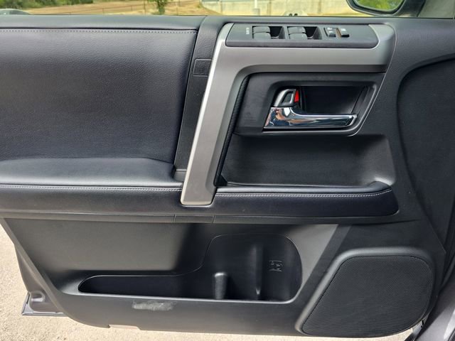 Used 2019 Toyota 4Runner SR5 Premium image 26