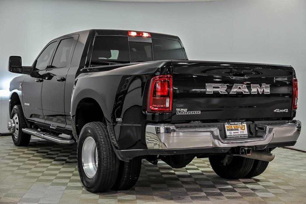 Used 2025 RAM 3500 Laramie AWD/4WD image 6