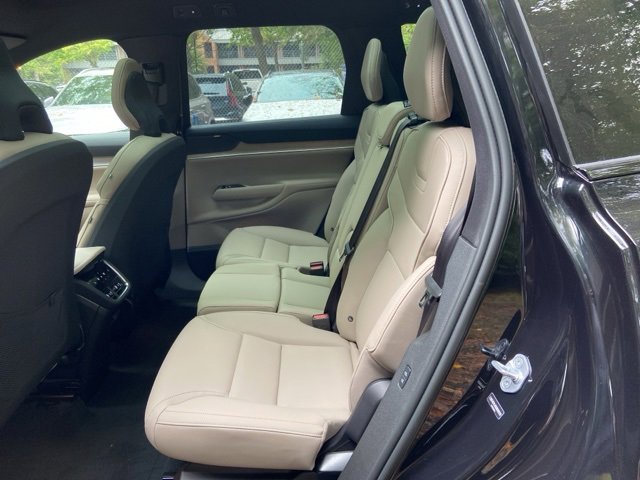 New 2025 Volvo EX90 Ultra image 15