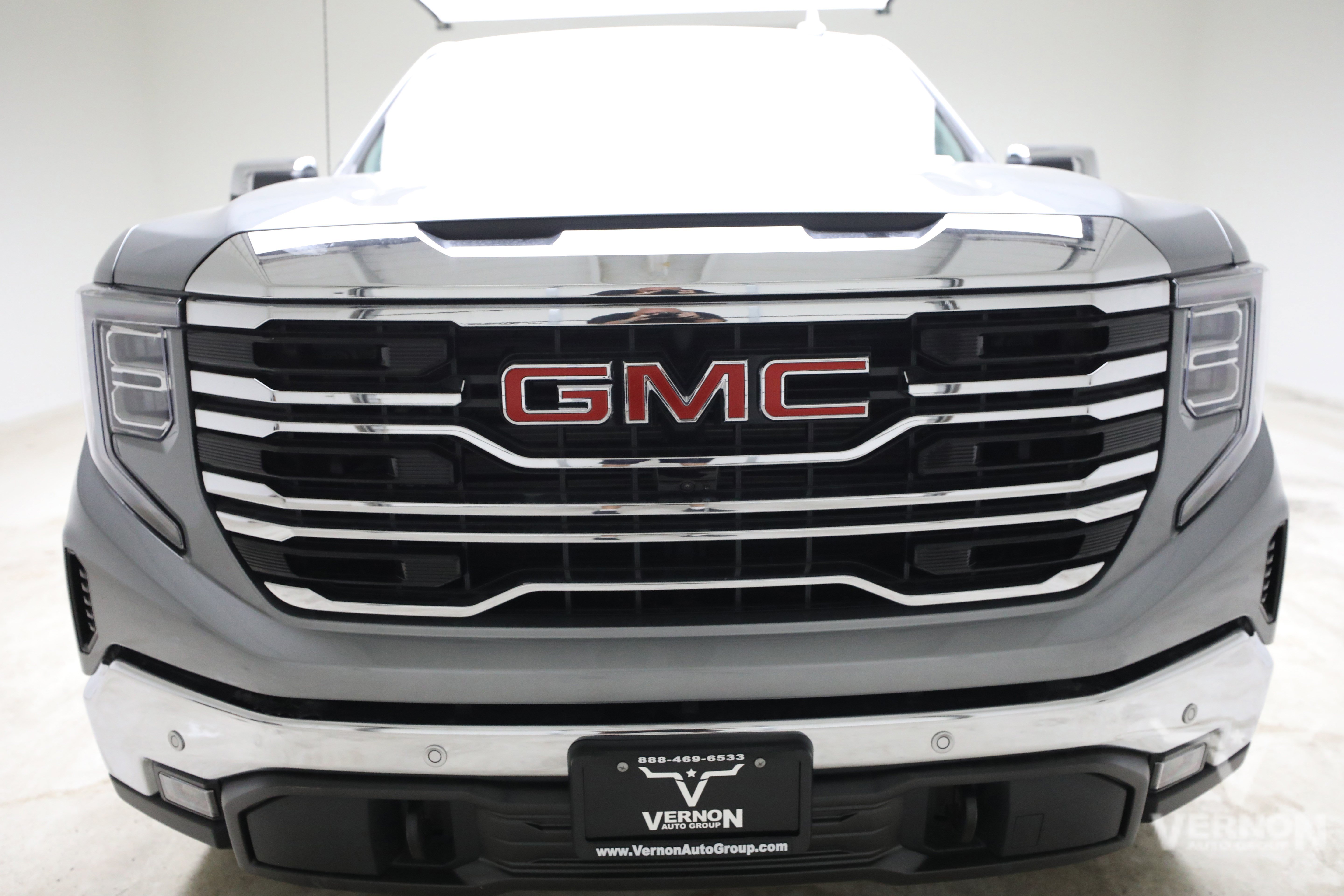 New 2026 GMC Sierra 1500 SLT w/ SLT Premium Plus Package AWD/4WD image 8