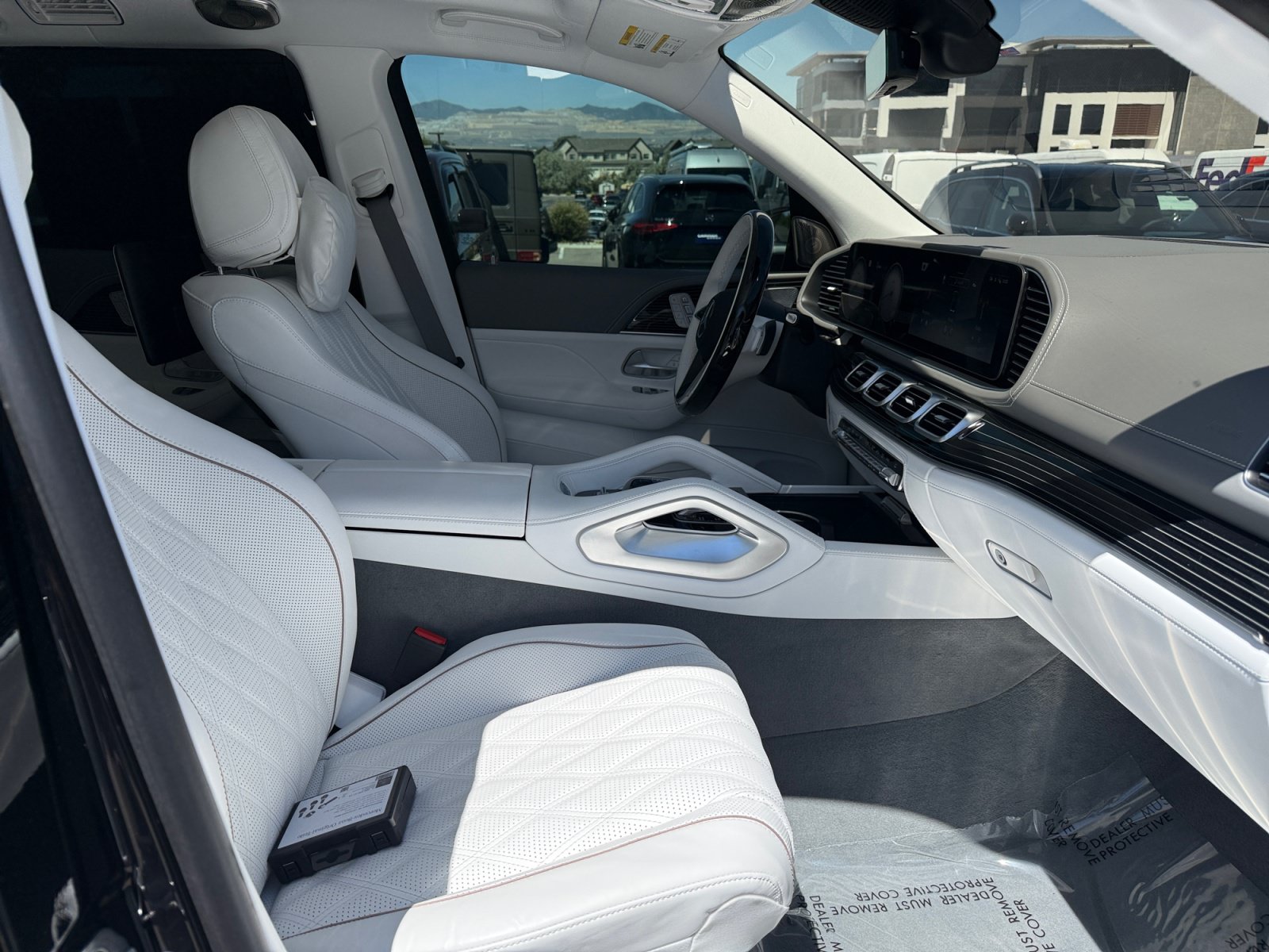 Certified 2026 Mercedes-Benz Maybach GLS 600 4MATIC image 19