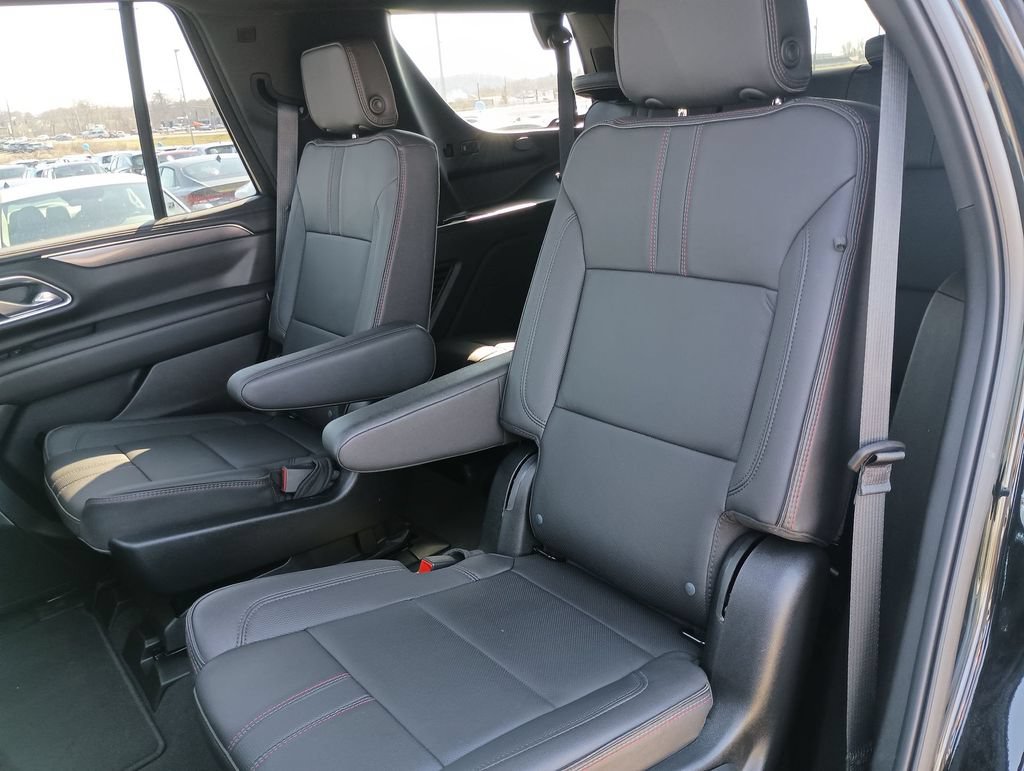 Used 2024 Chevrolet Tahoe RST w/ Luxury Package AWD/4WD image 29