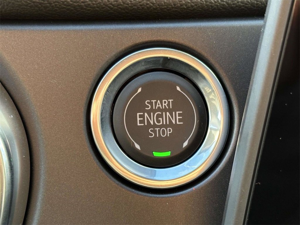 New 2025 Chevrolet Blazer LT w/ Midnight/Sport Edition image 8