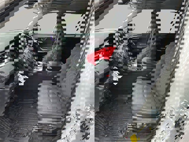 New 2025 Toyota RAV4 XLE image 10