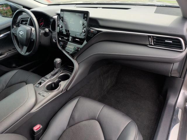 Used 2024 Toyota Camry XSE FWD image 17