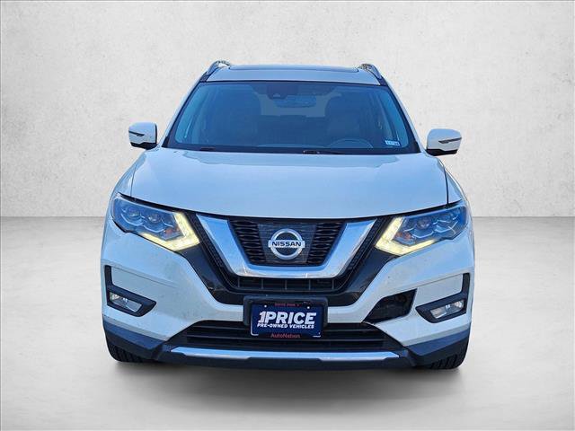 Used 2017 Nissan Rogue SL w/ SL Premium Package image 2