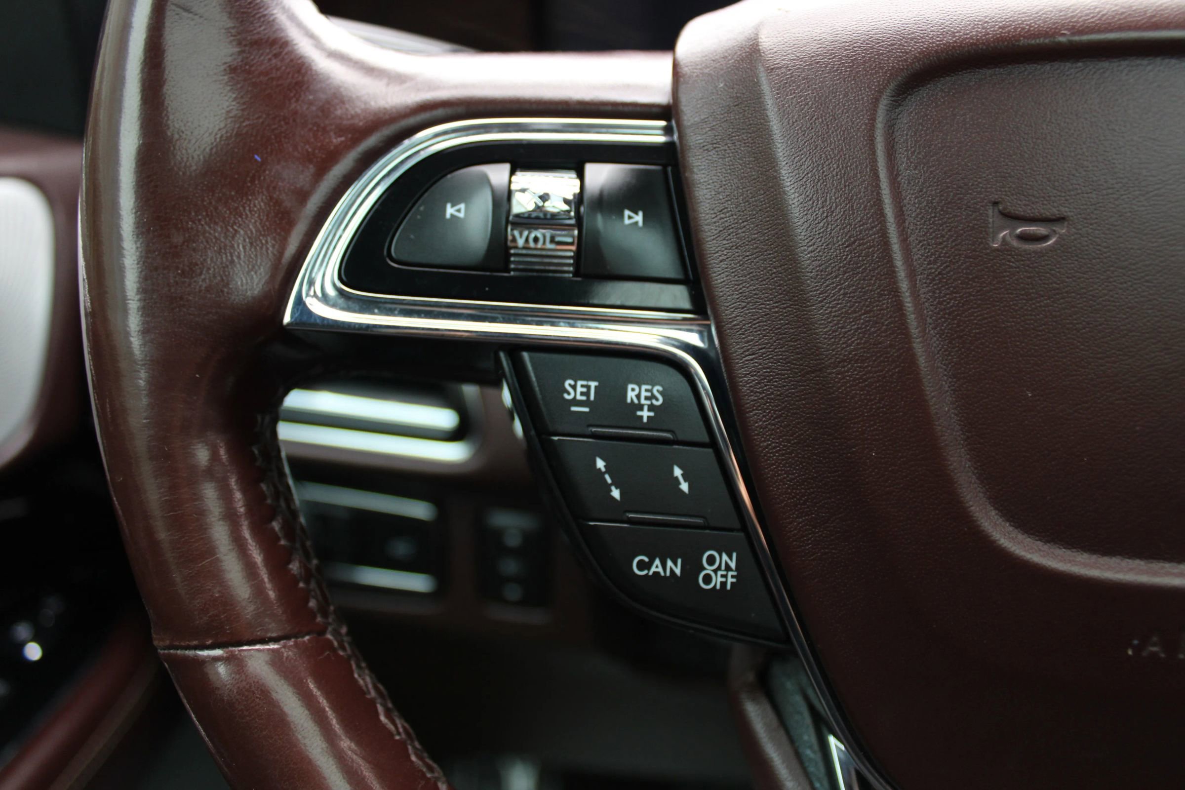 Used 2018 Lincoln Navigator L Black Label w/ Cargo Package image 8