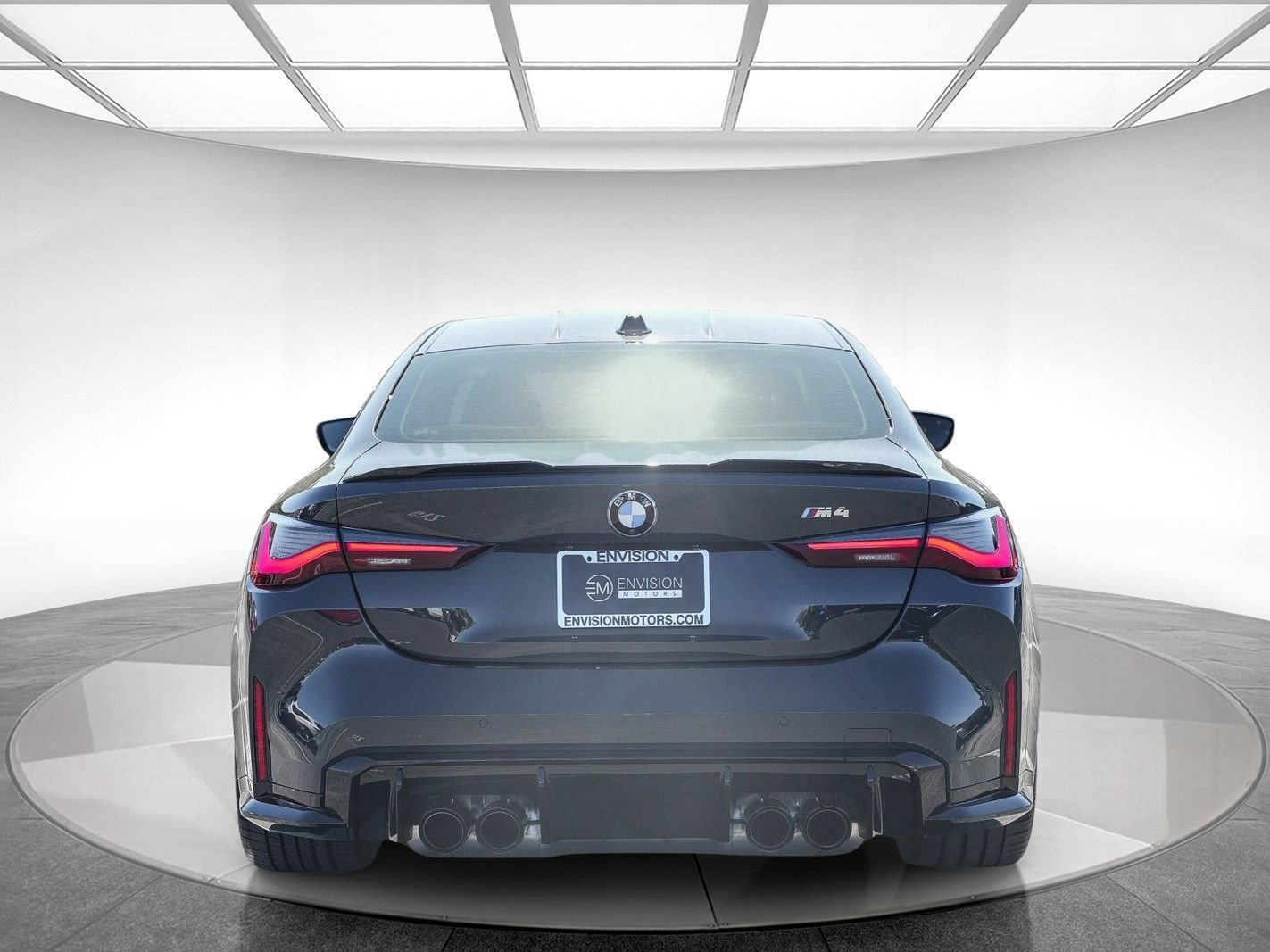 Used 2024 BMW M4 Coupe w/ Executive Package RWD image 3