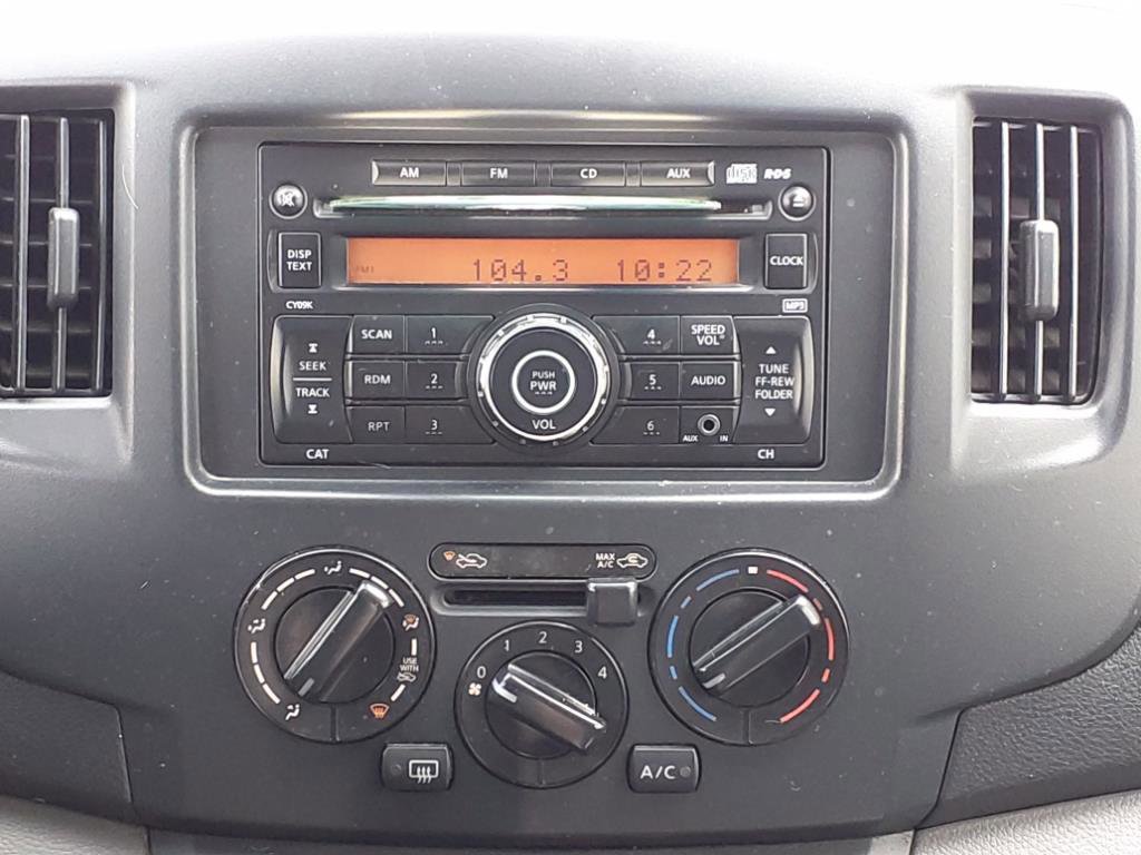 Used 2014 Nissan NV200 SV w/ Exterior Appearance Package FWD image 5