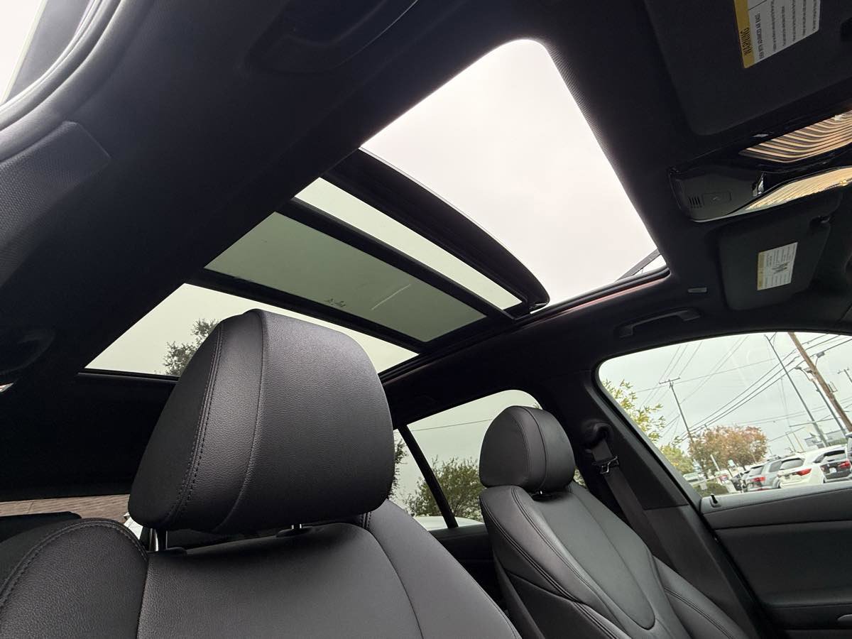 Used 2019 BMW X5 xDrive40i w/ Premium Package 2 image 29