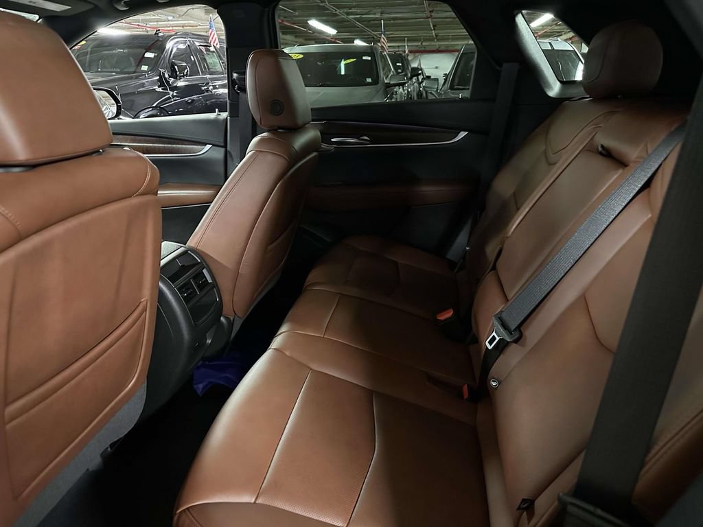 Used 2023 Cadillac XT5 Premium Luxury AWD/4WD image 18
