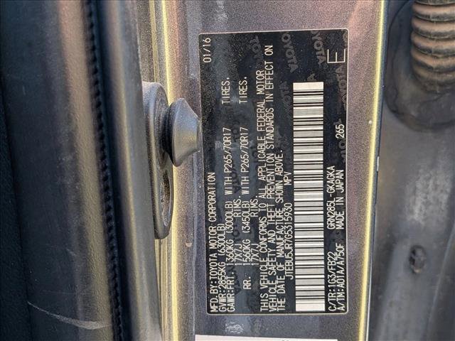 Used 2016 Toyota 4Runner SR5 AWD/4WD image 16