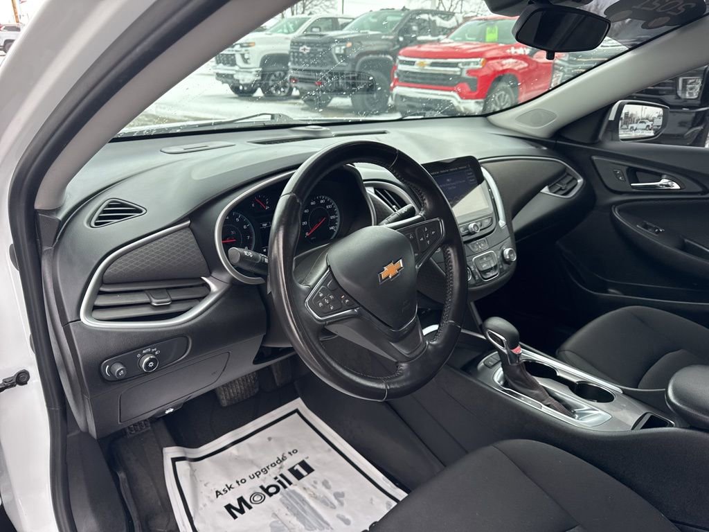 Certified 2021 Chevrolet Malibu RS image 16