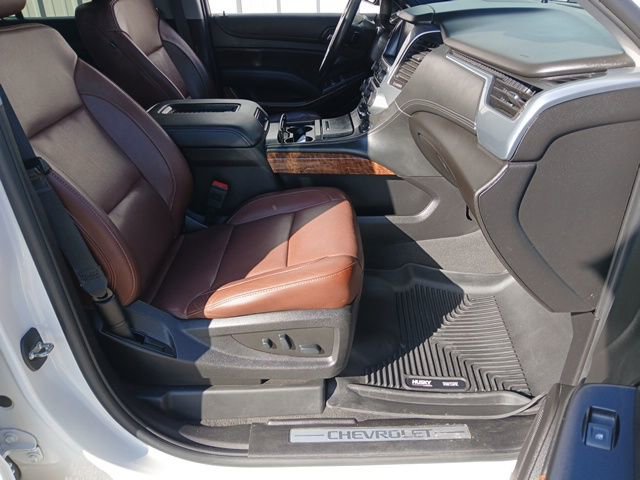 Used 2019 Chevrolet Suburban Premier w/ Premier Plus Edition image 13