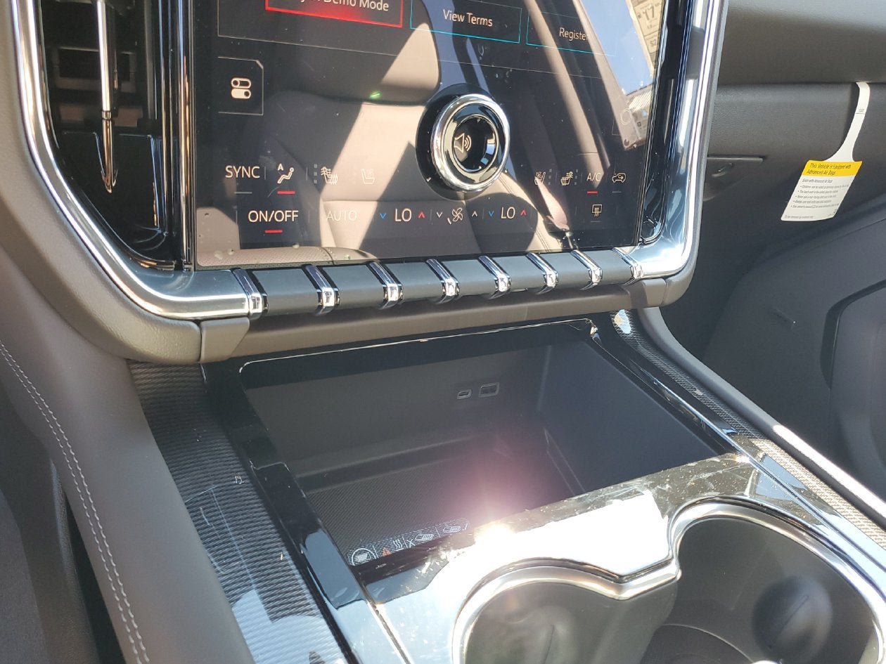New 2027 GMC Yukon XL Elevation w/ Elevation Preferred Package RWD image 23