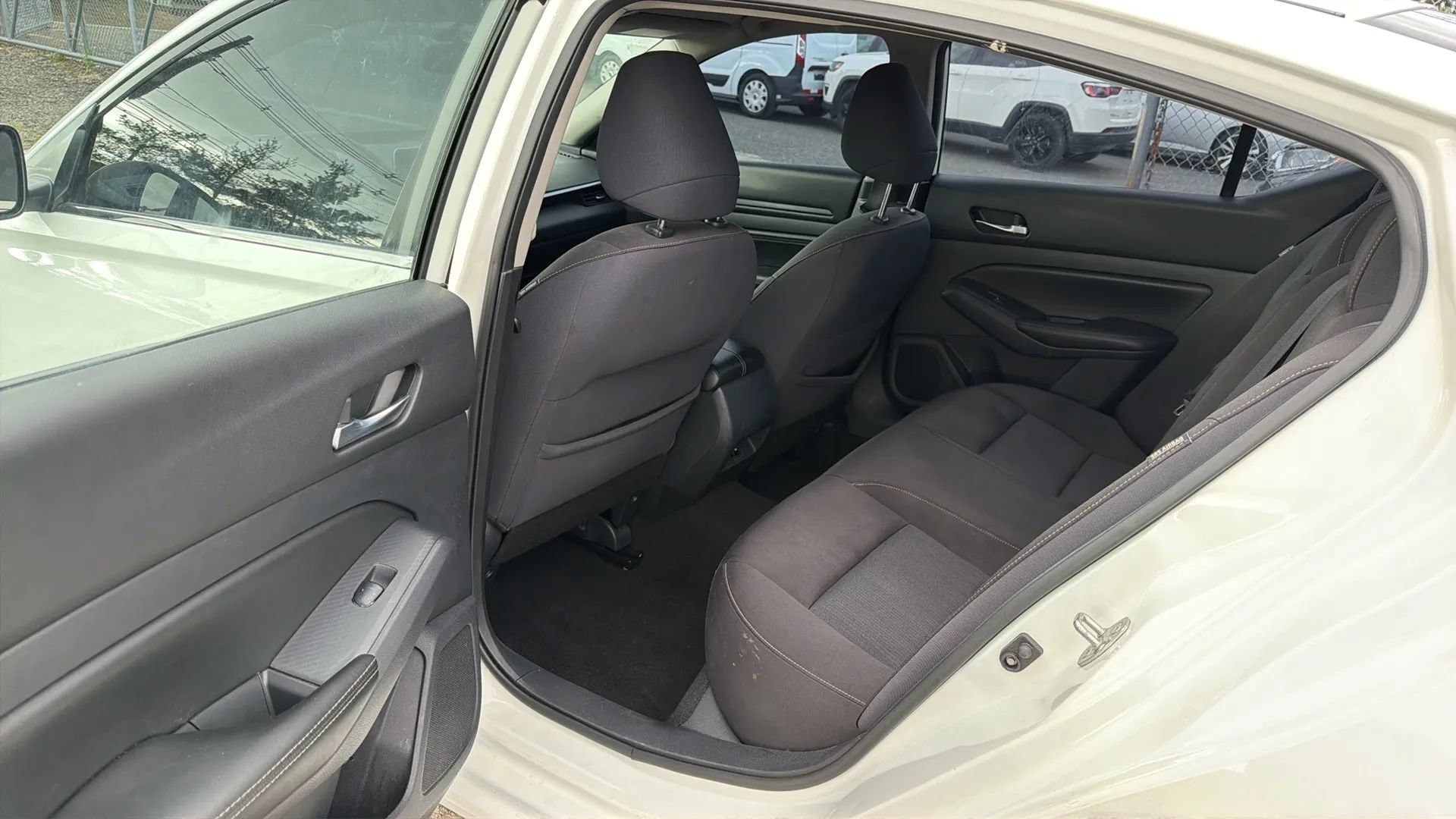 Used 2020 Nissan Altima 2.5 S FWD image 27