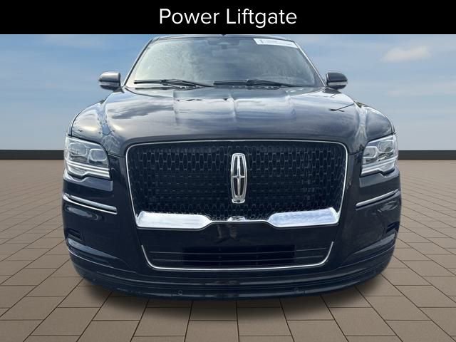 Certified 2023 Lincoln Navigator Reserve image 10