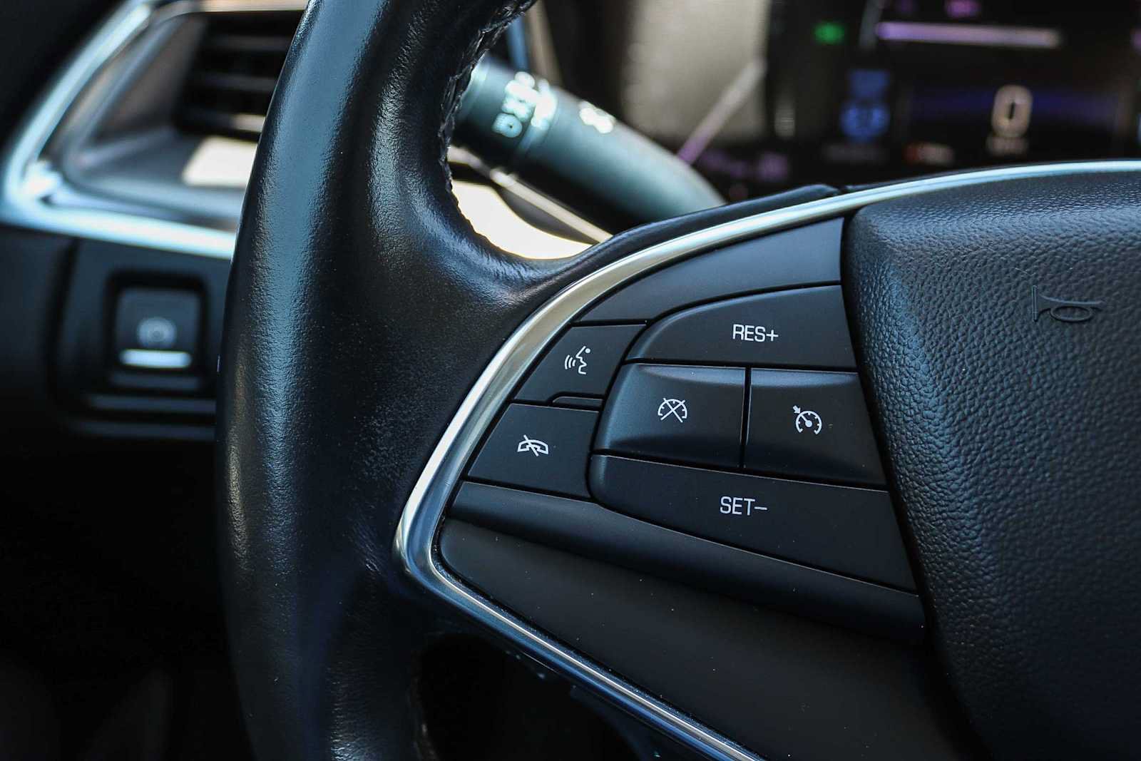 Used 2019 Cadillac XT5 Premium Luxury FWD image 22
