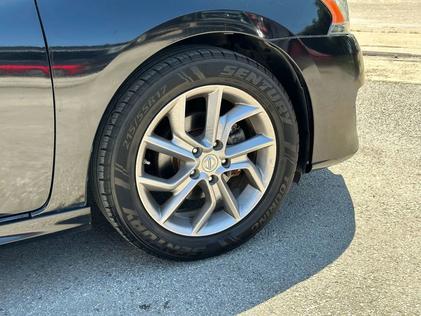 Used 2013 Nissan Sentra SR w/ Protection Pkg FWD image 12