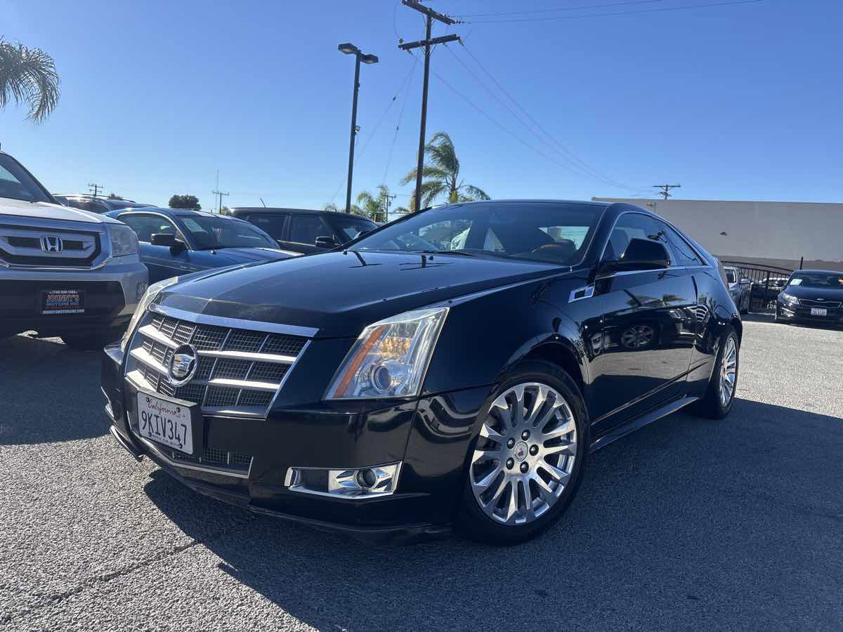 Used 2011 Cadillac CTS Premium image 2