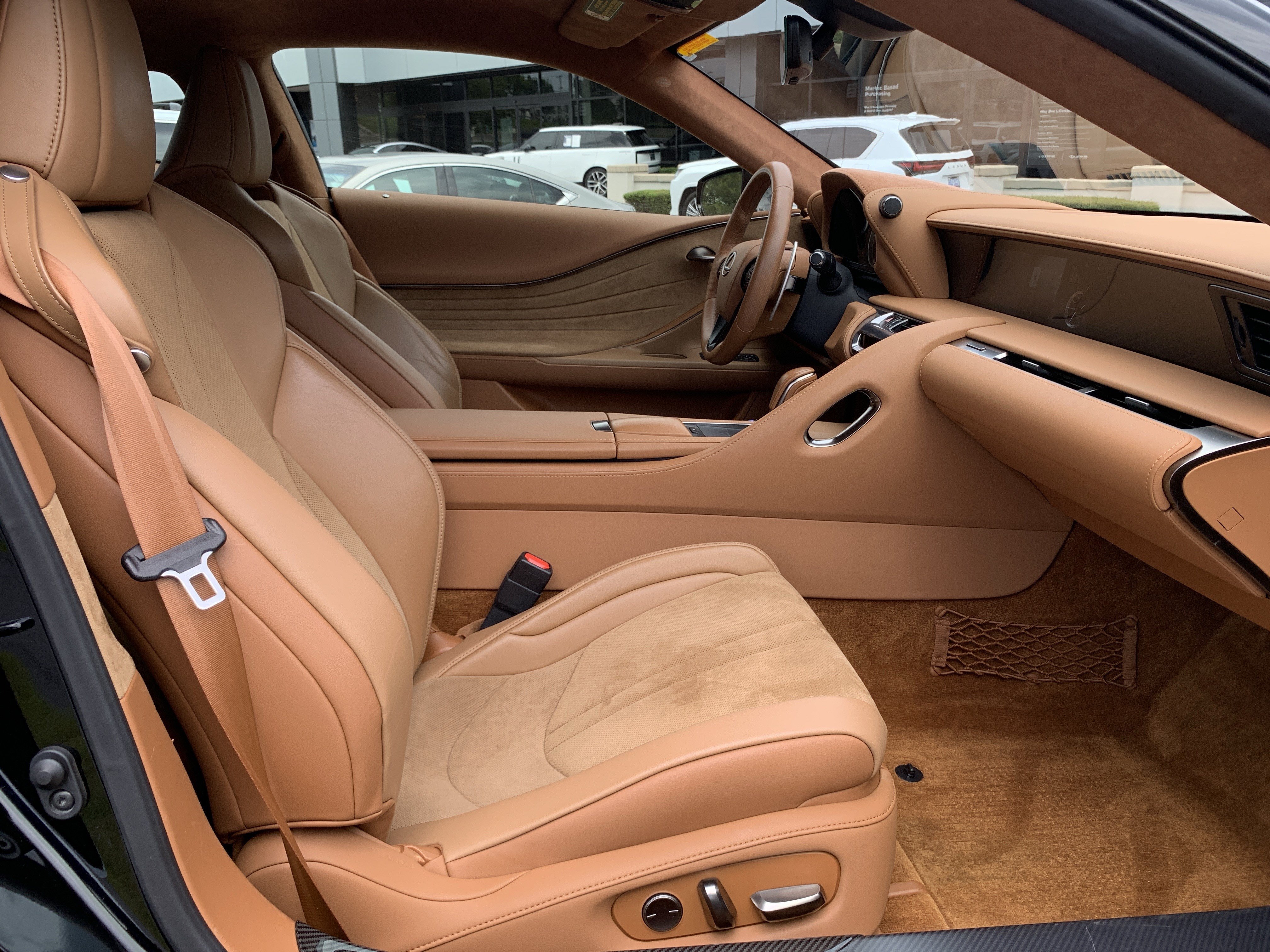 Certified 2021 Lexus LC 500 Coupe w/ Performance Package RWD image 35