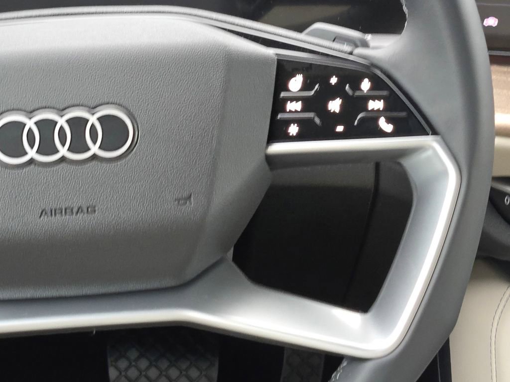 New 2025 Audi Q5 Premium Plus image 16