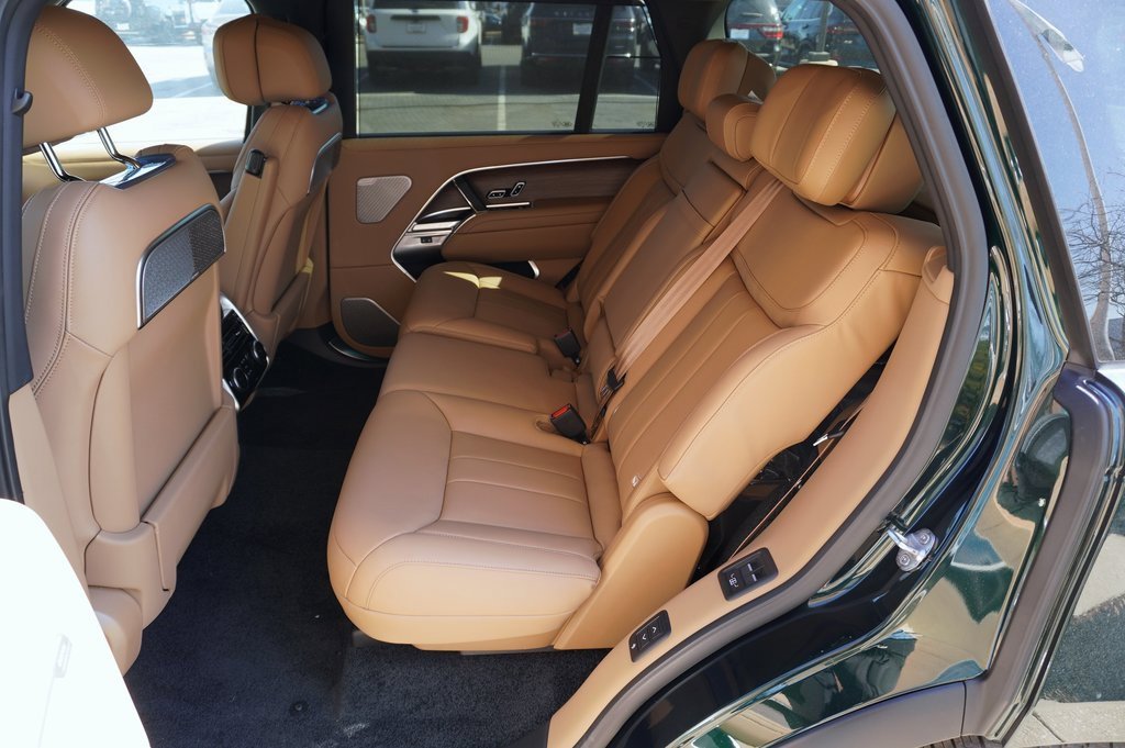 New 2026 Land Rover Range Rover Long Wheelbase Autobiography image 37
