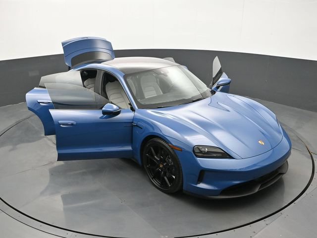 Certified 2025 Porsche Taycan AWD/4WD image 33