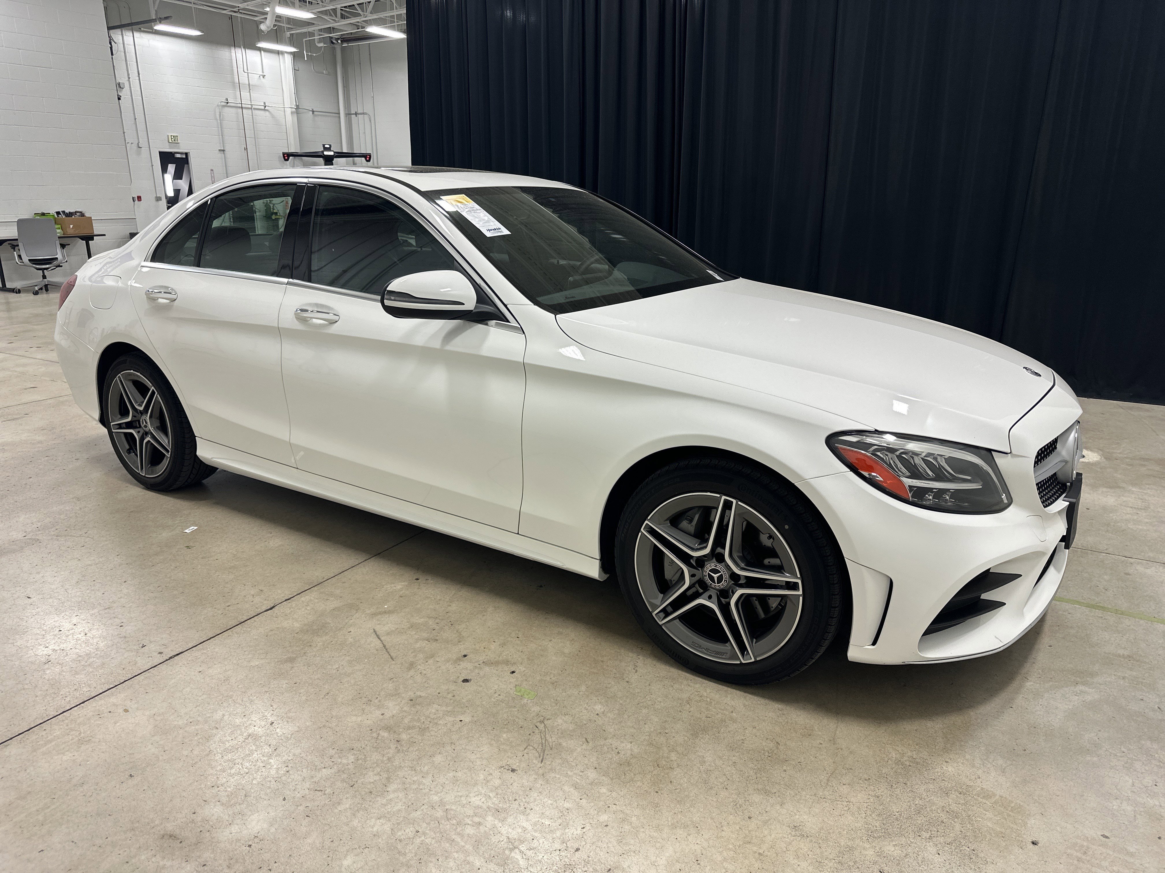 Used 2020 Mercedes-Benz C 300 4MATIC Sedan image 2