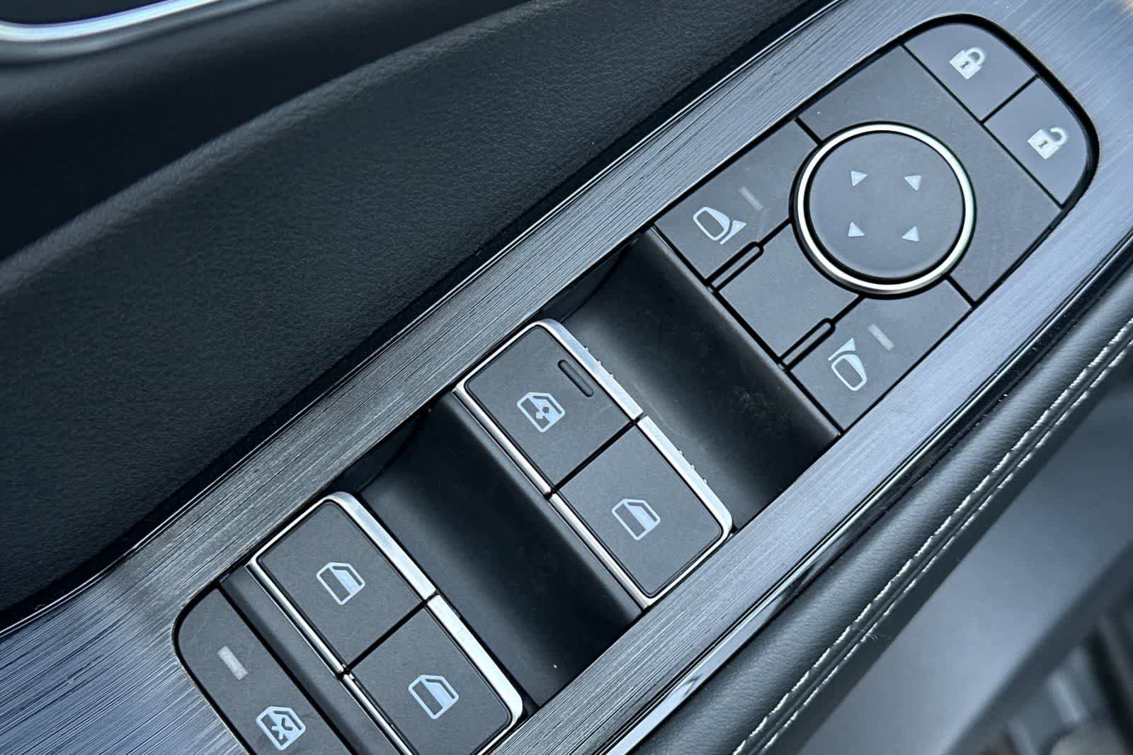 New 2026 Nissan Rogue Platinum w/ Platinum Premium Package image 14