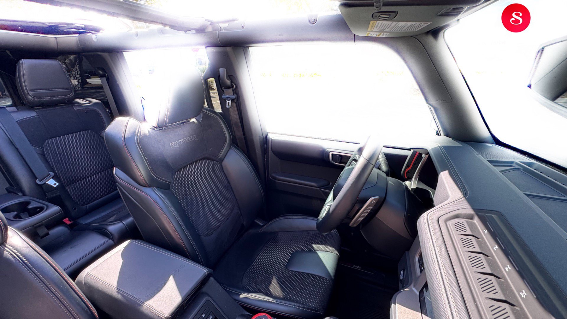 Used 2024 Ford Bronco Raptor w/ Interior Carbon Fiber Pack 6 AWD/4WD image 18