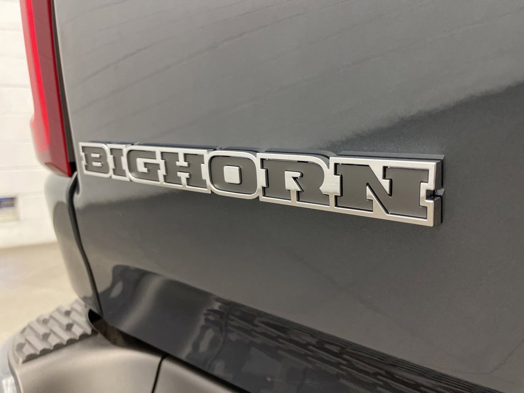 New 2026 RAM 1500 4x4 Crew Cab image 6