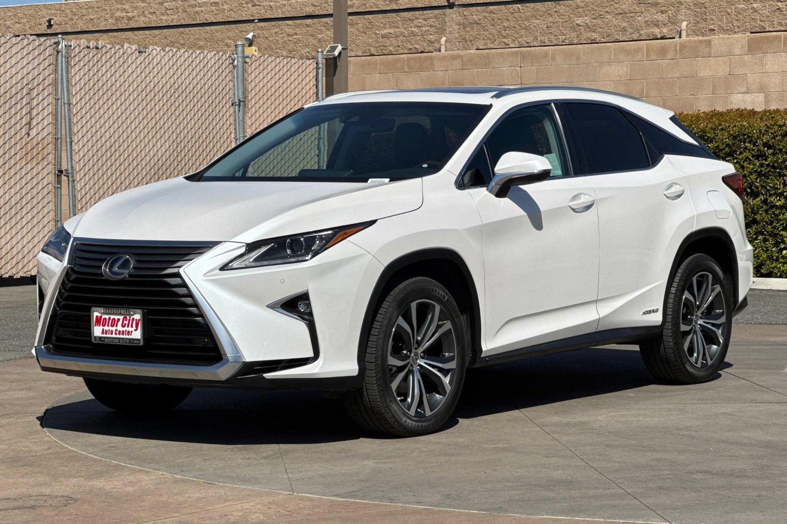 Used 2017 Lexus RX 450h AWD w/ Cold Weather Package image 8