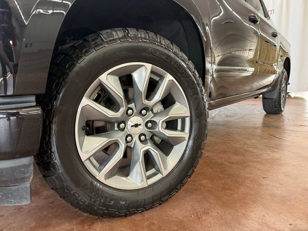 Used 2021 Chevrolet Silverado 1500 RST image 19