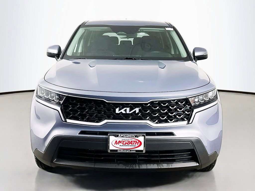 Certified 2023 Kia Sorento LX AWD/4WD image 14