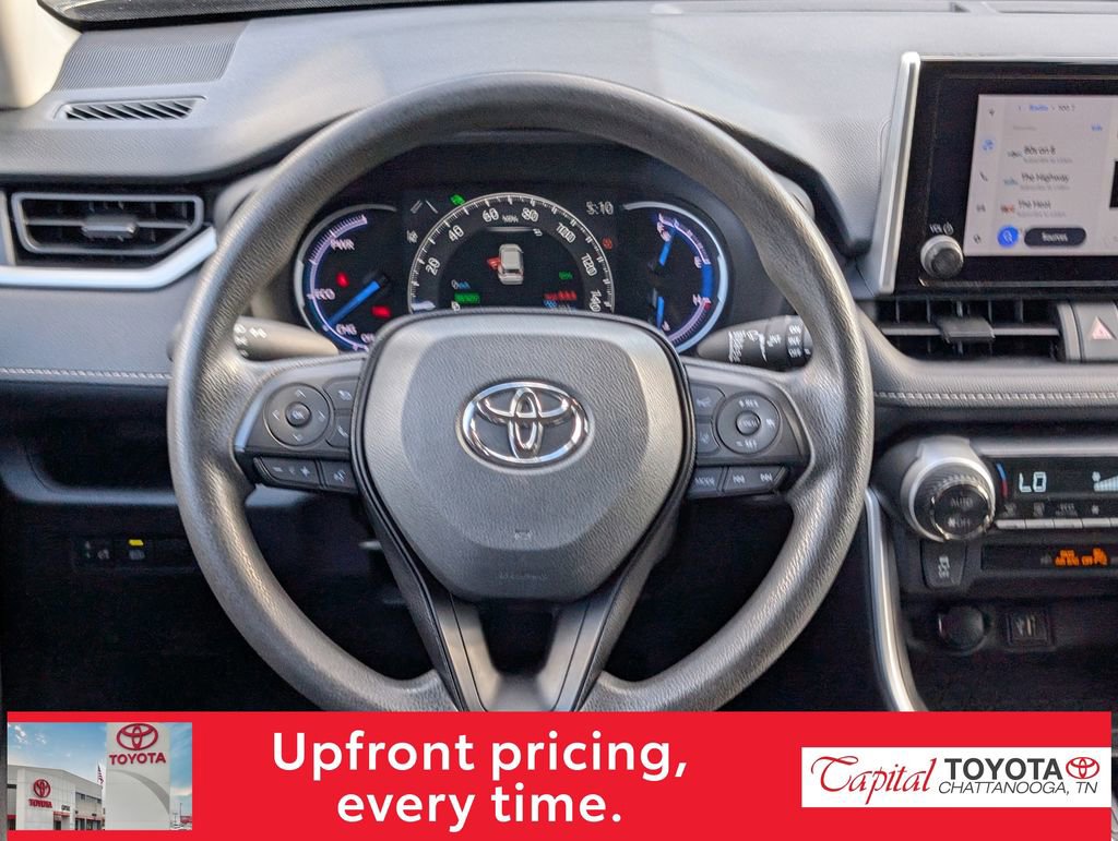 Used 2024 Toyota RAV4 XLE AWD/4WD image 15