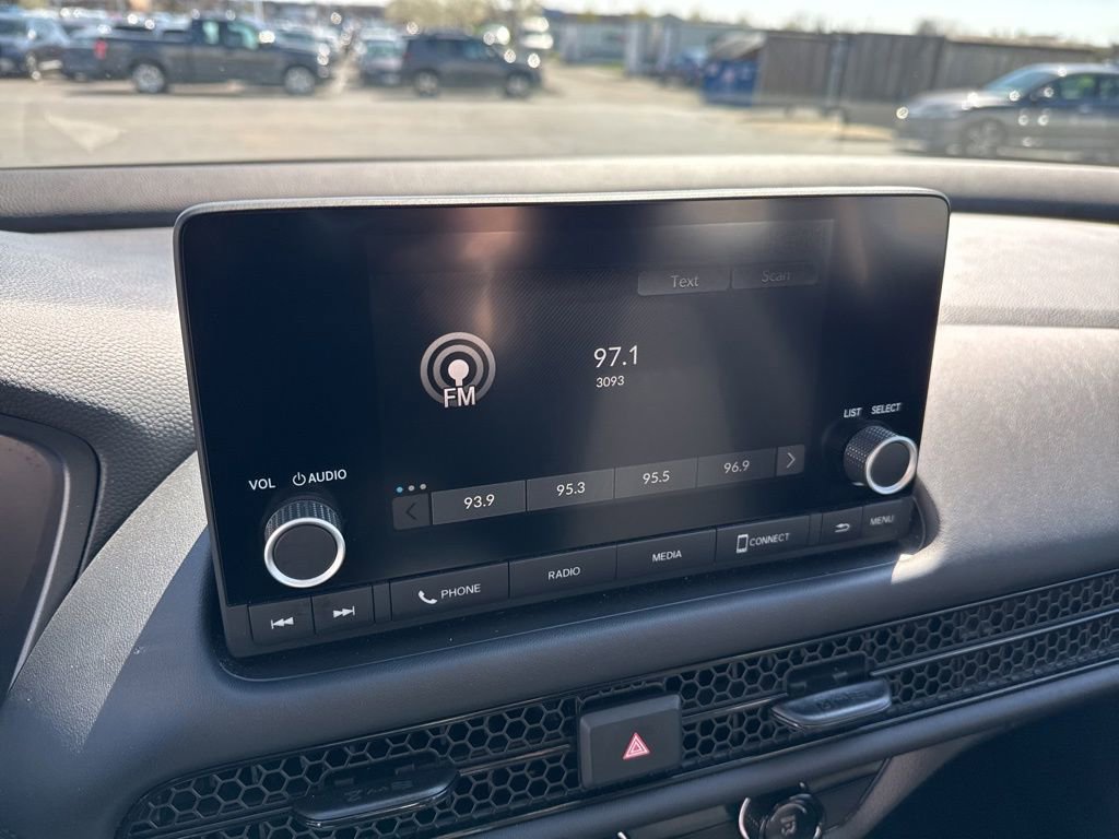 Used 2025 Honda HR-V LX image 17