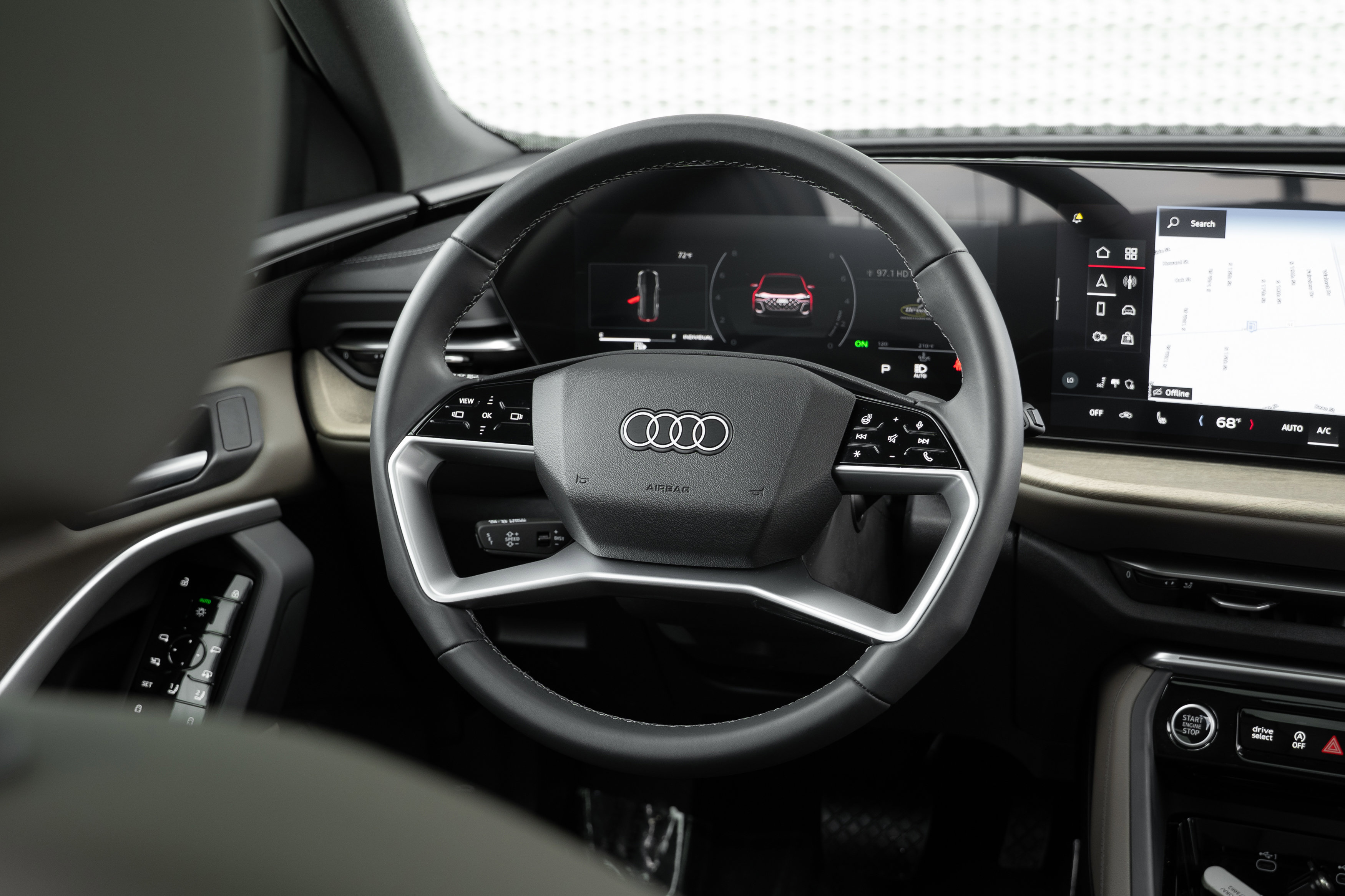 Certified 2025 Audi Q5 Premium w/ Convenience Package image 9