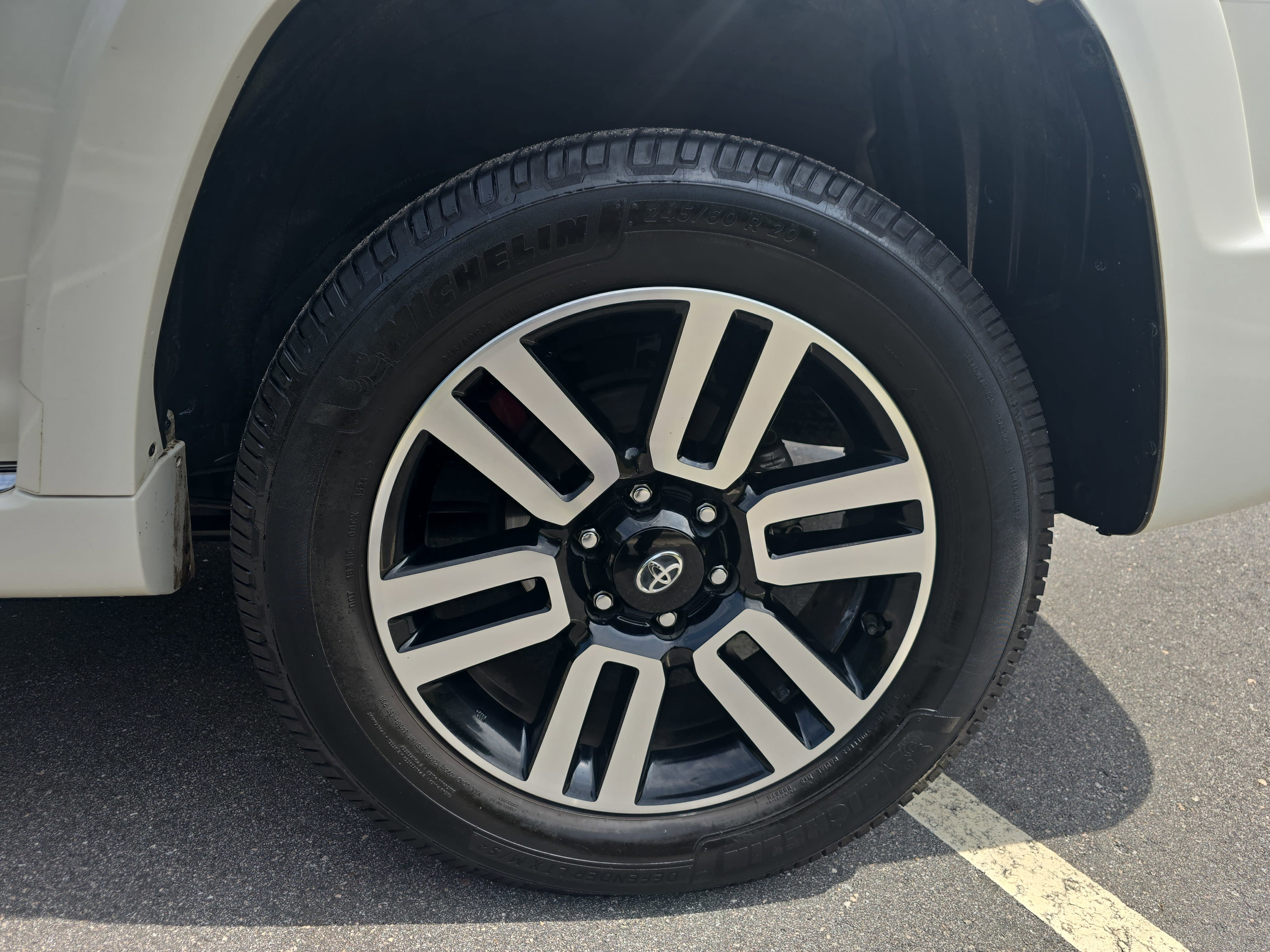 Certified 2023 Toyota 4Runner Limited RWD image 35
