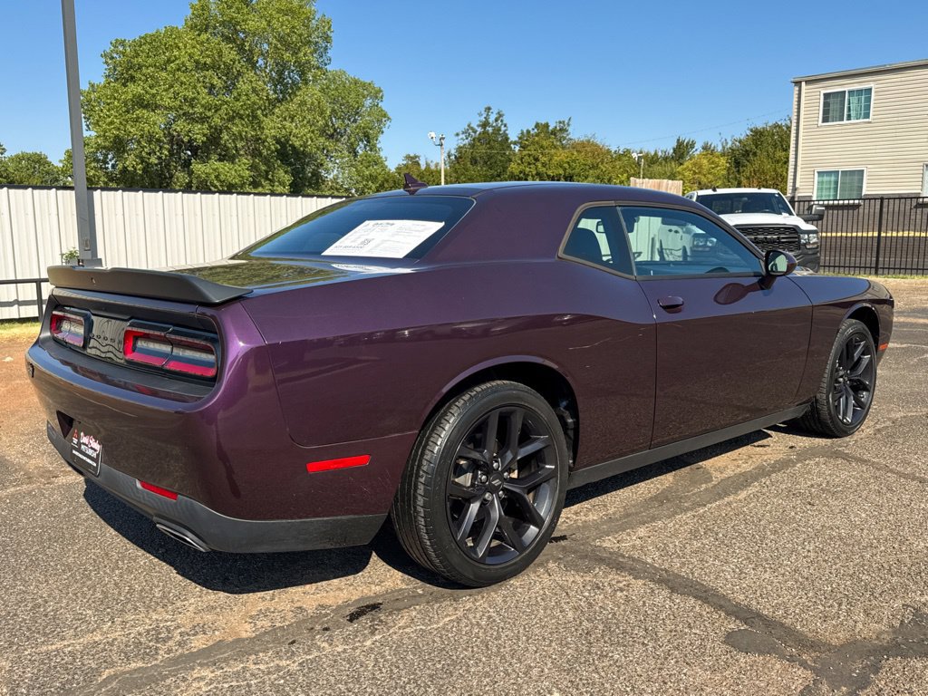 Used 2022 Dodge Challenger SXT w/ Blacktop Package RWD image 4