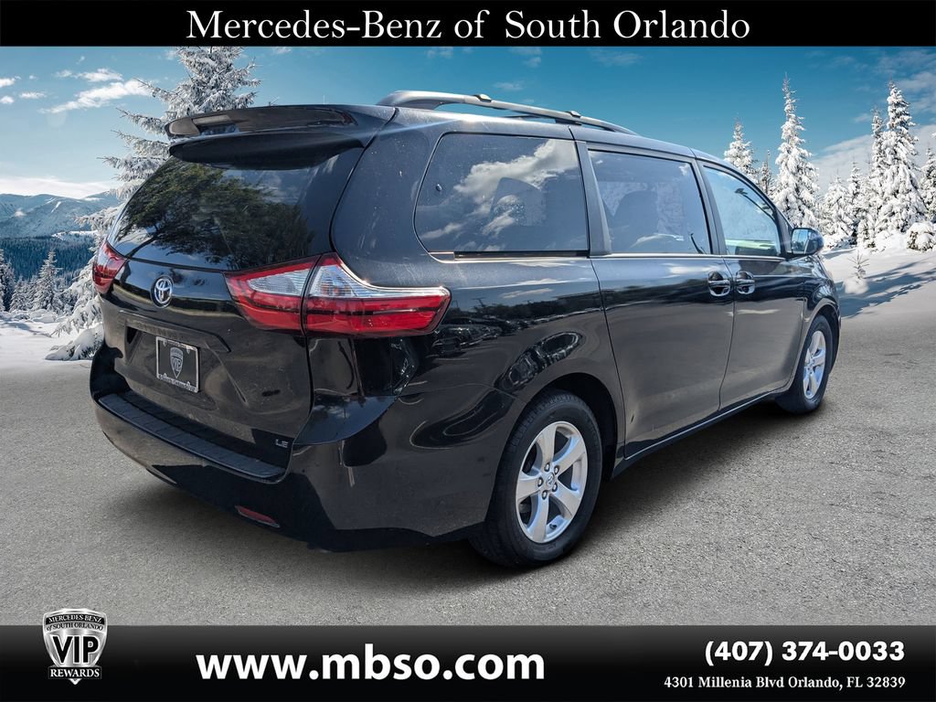 Used 2017 Toyota Sienna LE FWD image 14