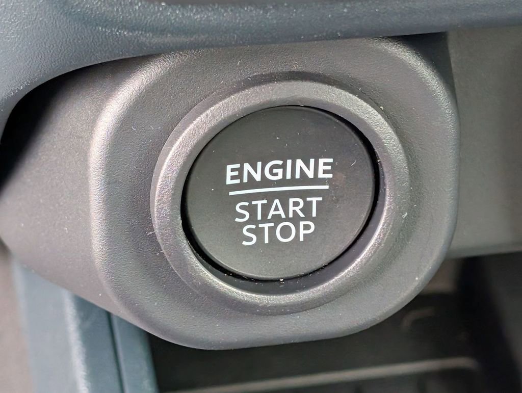 New 2025 Ford Maverick Lariat w/ 4K Tow Package image 39