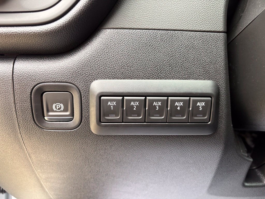 New 2026 Chevrolet Silverado 2500 Custom w/ Custom Value Package AWD/4WD image 17